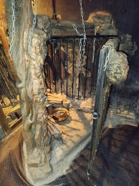 Germania, cautam domina SM studio